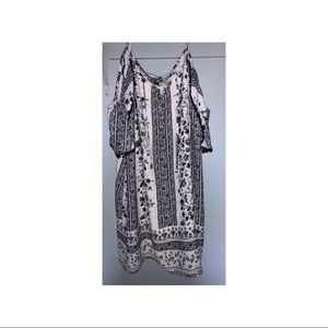 Short black and white floral dress!